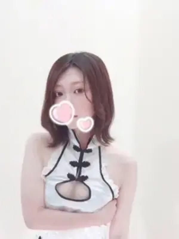 ゆりあ