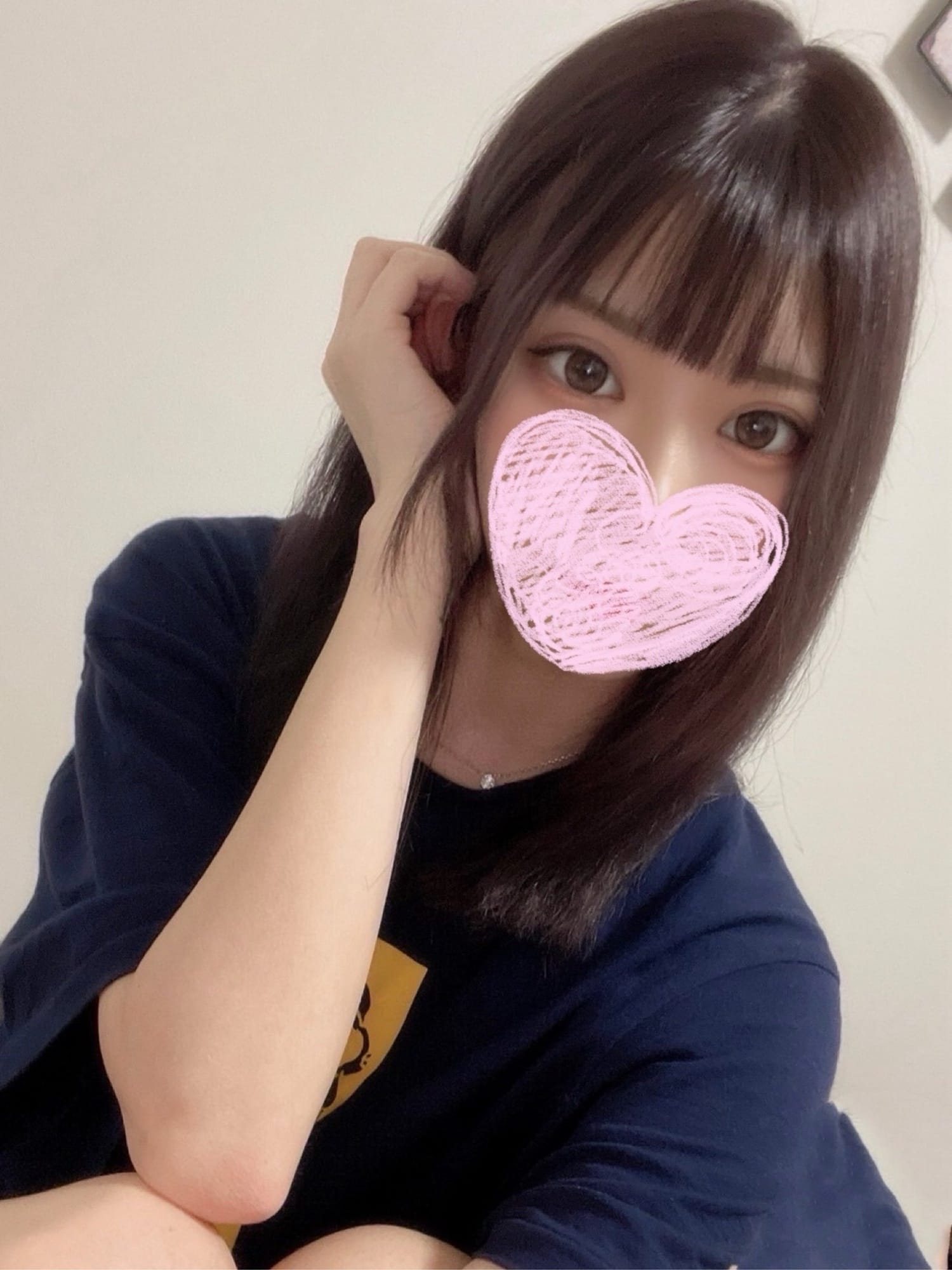 小鳥遊ひな|Lumière et ombre～ルミエール エ オンブルでおすすめの女の子