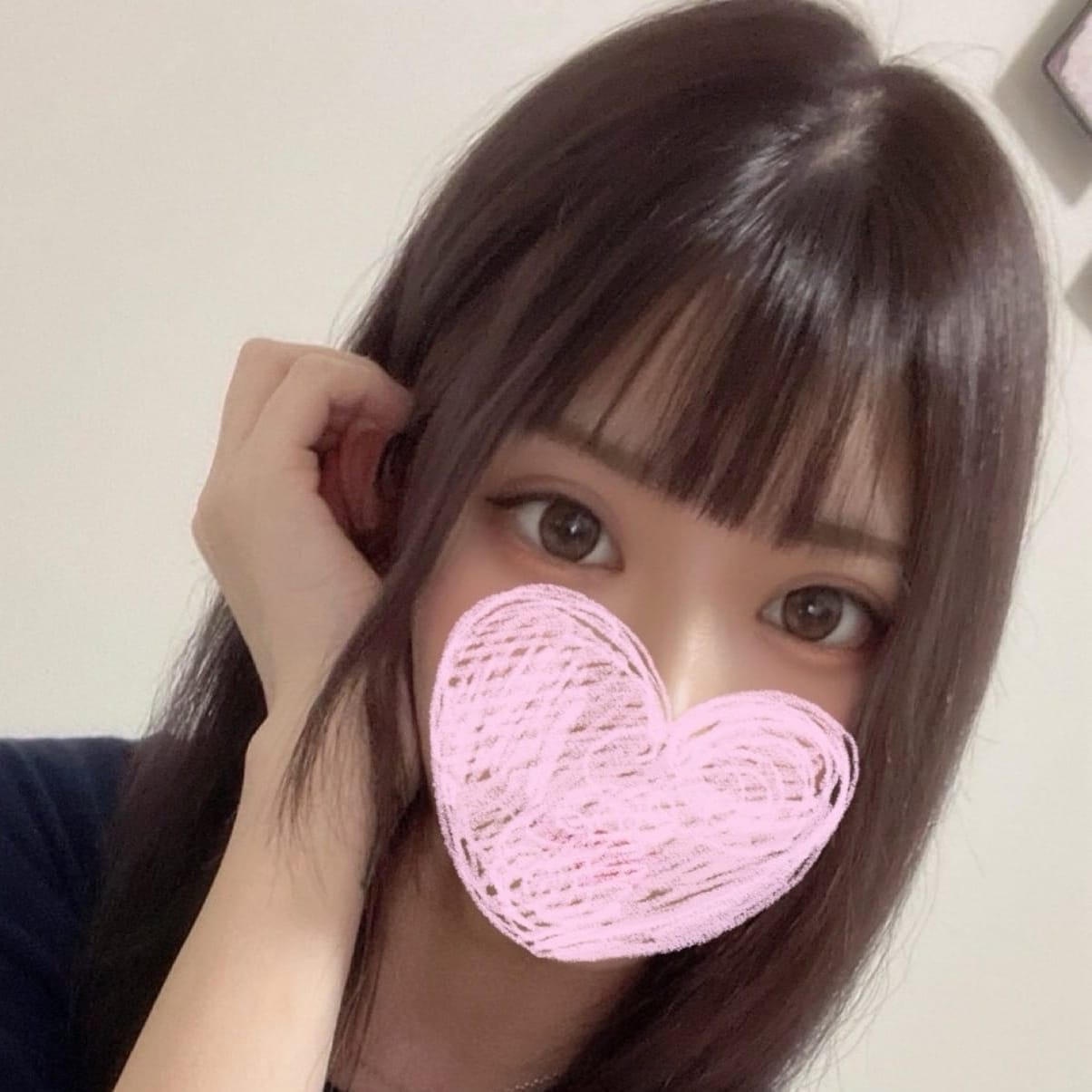 小鳥遊ひな