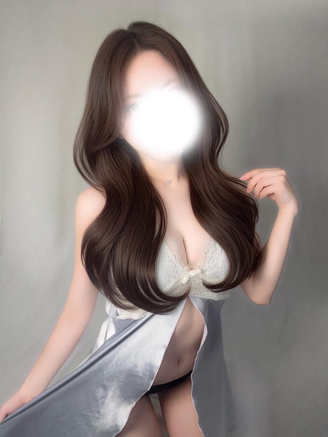 まりな【華やかに魅せるギャル美人♡】