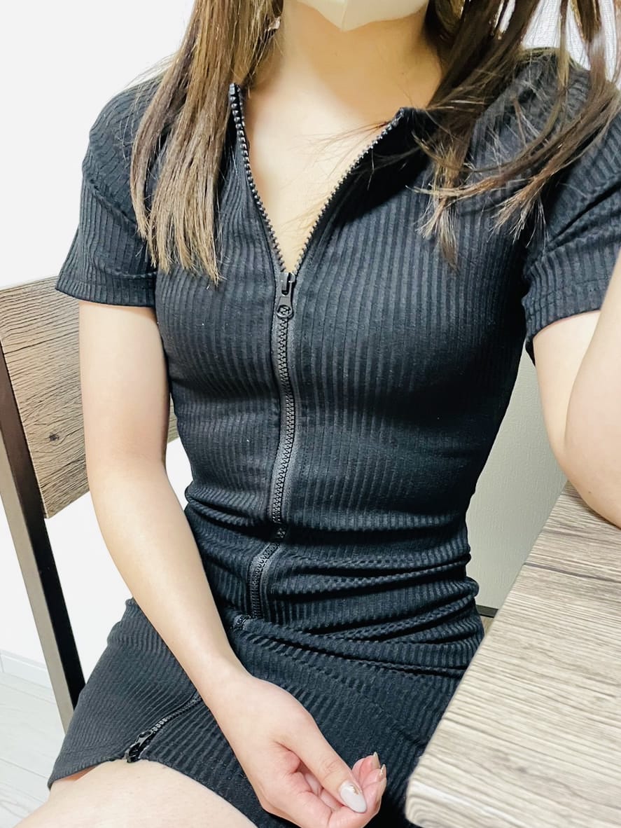  モモ|NANAで評判の女の子