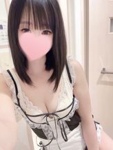 三井 れな|あぶら屋 本店でおすすめの女の子