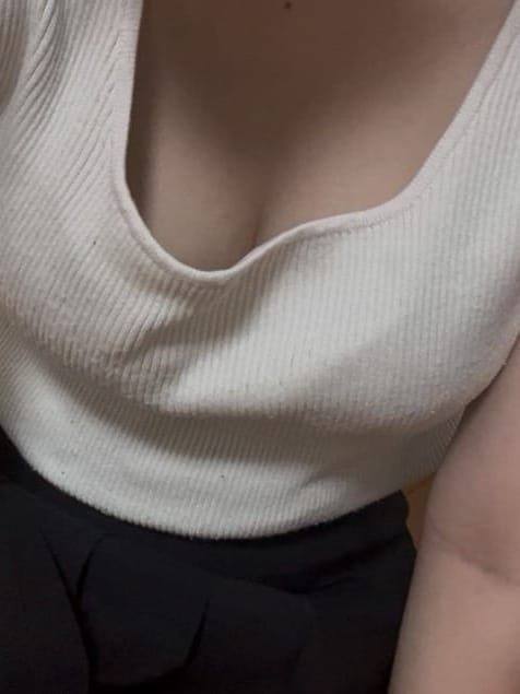 神崎 れいな|呉メンズエステ ～おいるまみれ～でおすすめの女の子