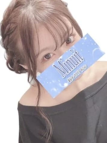 愛白　うさぎ|Minuitで評判の女の子