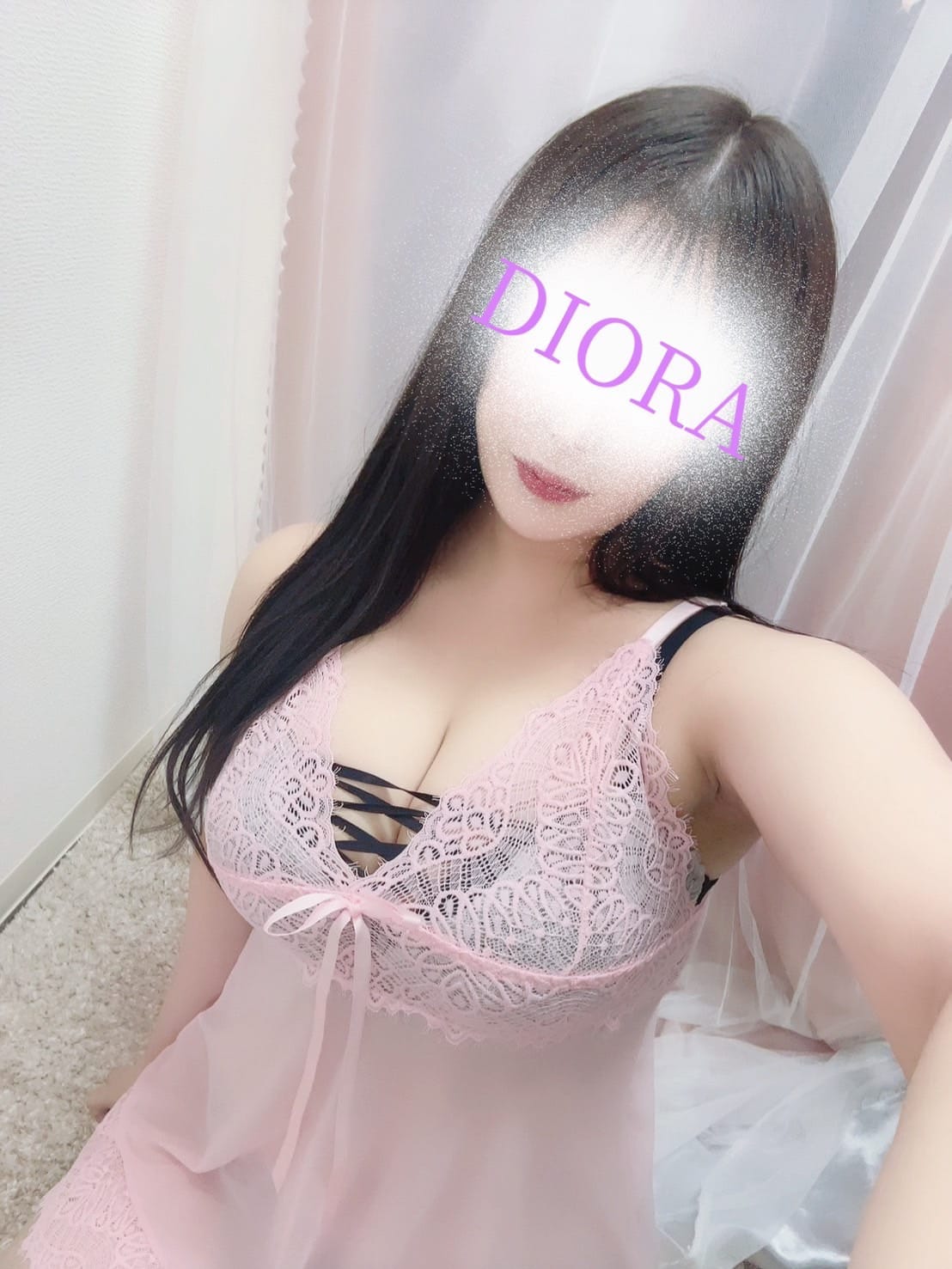 吉沢れな|DIORA spaで評判の女の子