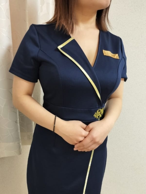 朝倉なな