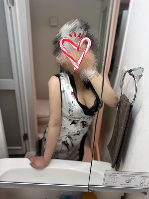 渚（なぎさ) さら