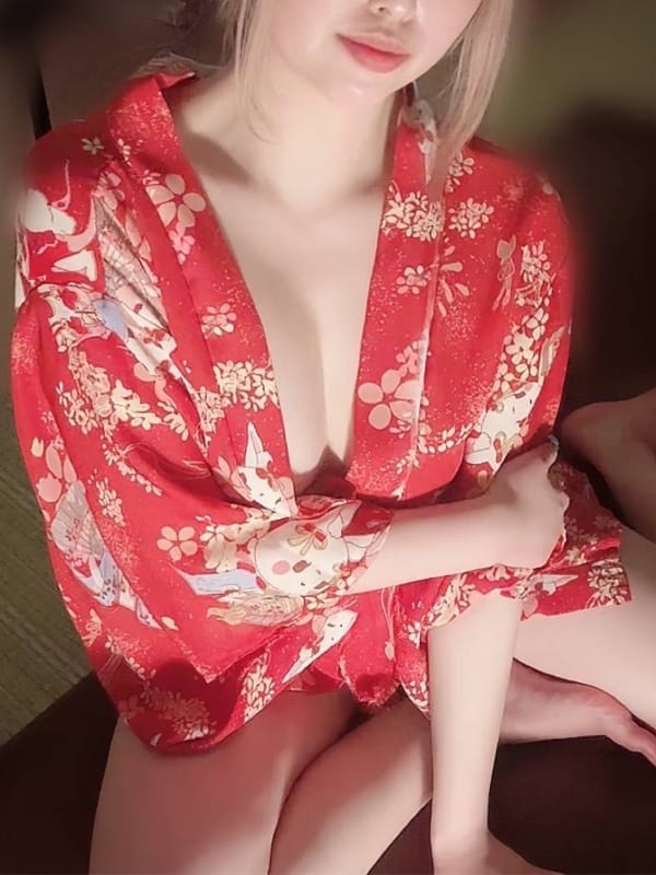 夜桜（よざくら） みなみ