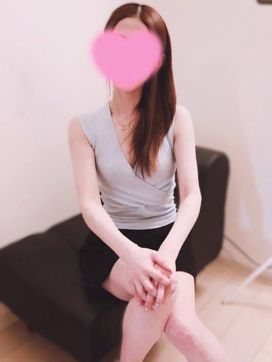 りな|1st the best(ファーストザベスト)で評判の女の子