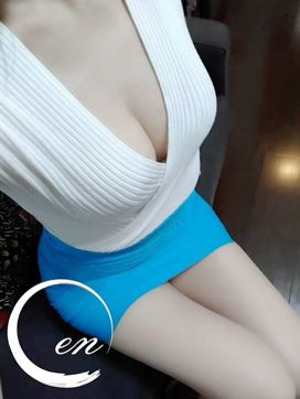 朝日えみ|en(エン)で評判の女の子