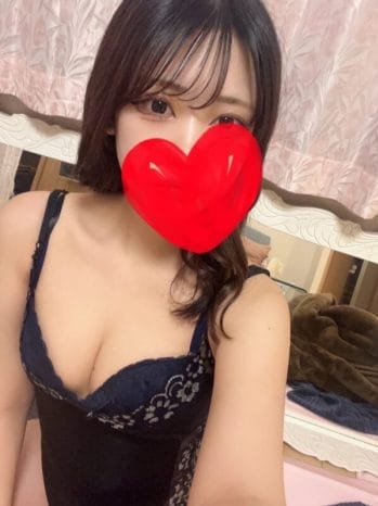 なつみ|KITSUNEで評判の女の子