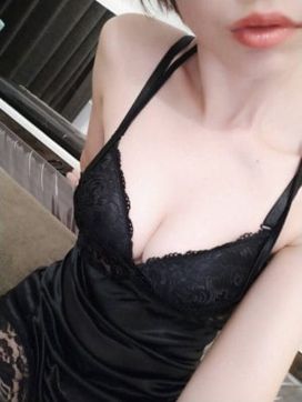 きぃ|KITSUNEで評判の女の子