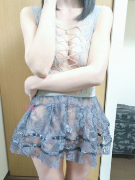 りん(プレミア)|出張専門店 CARATで評判の女の子