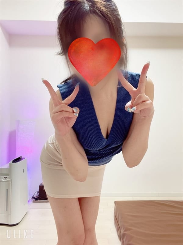 一条ほのか|doigt de fee(ドゥワドフェ) 登戸で評判の女の子