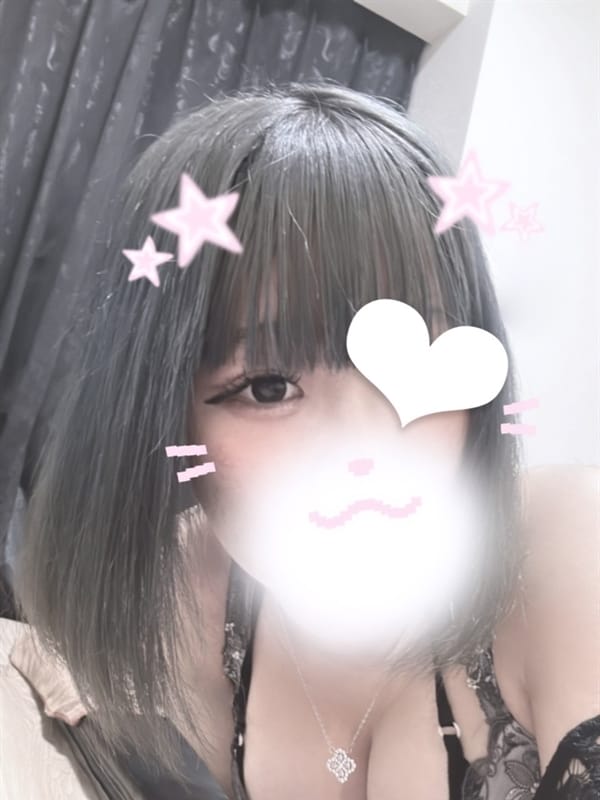 冴木らら