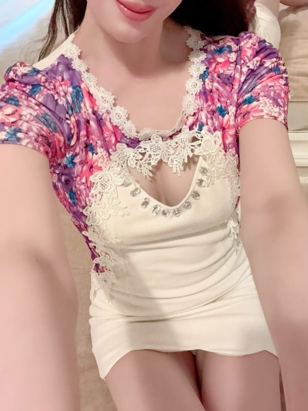 南|美魔女Refleで評判の女の子