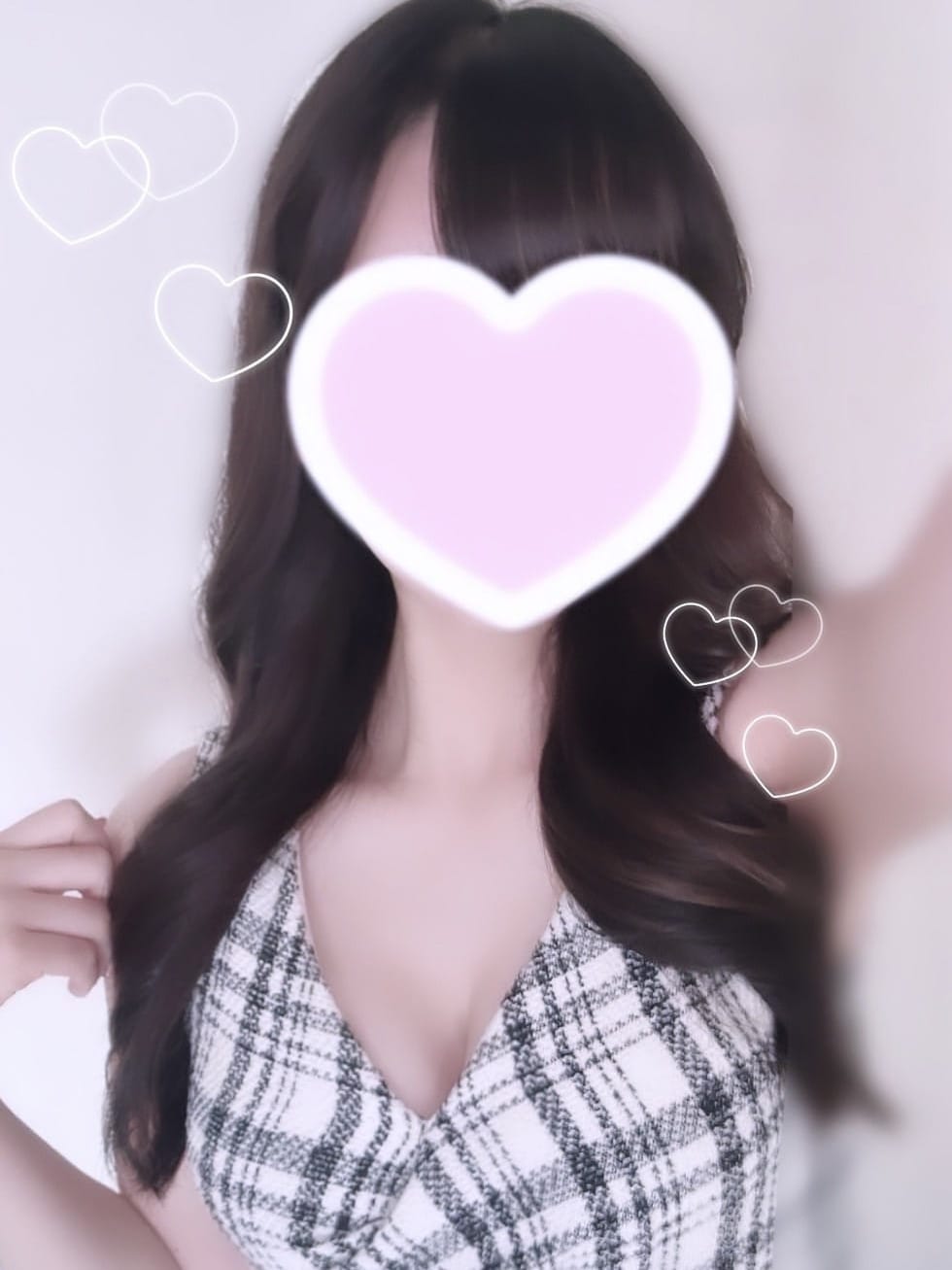 一ノ瀬なな|LUMINA.でおすすめの女の子