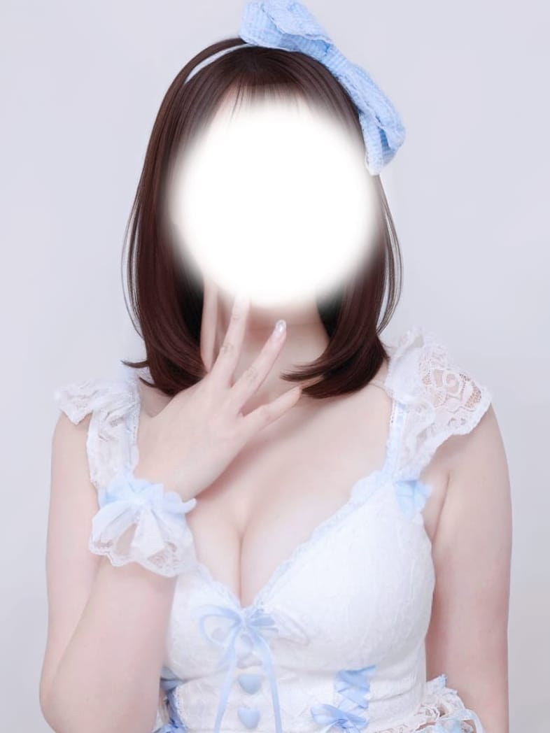 楠本ゆい|LUMINA.でおすすめの女の子