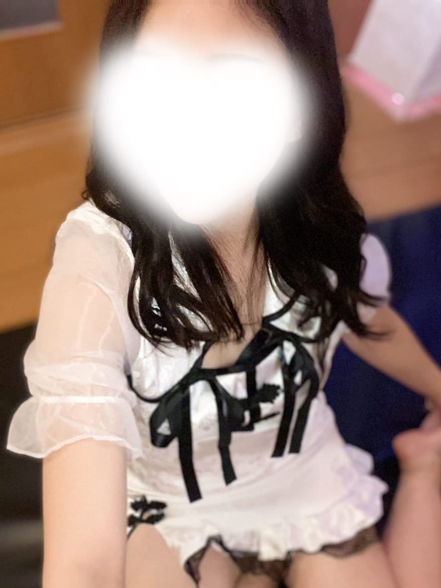 小林ゆう