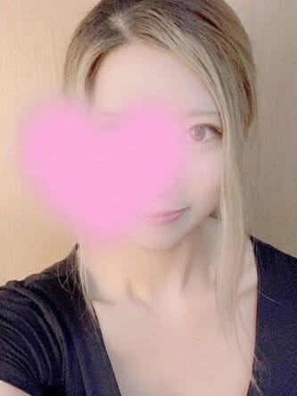 明日花ティアラ