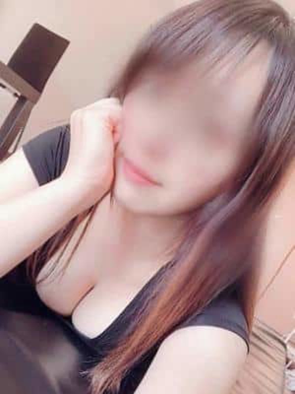 葉月あかね