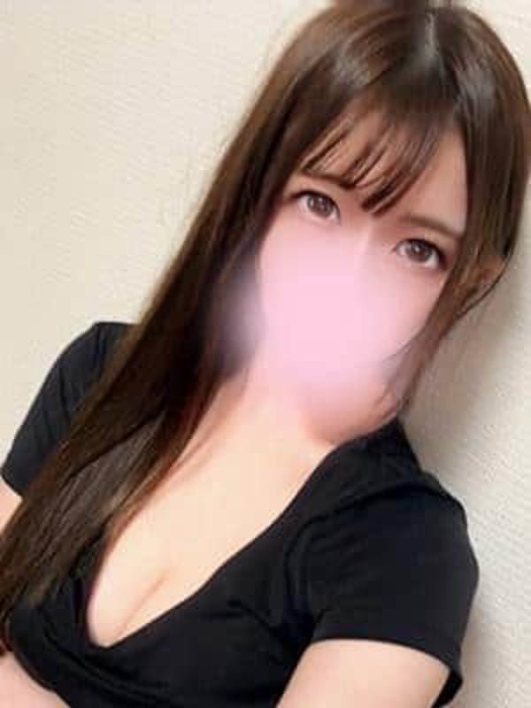 白咲みやび