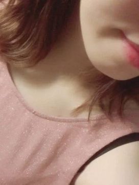 Yuki|Moomで評判の女の子