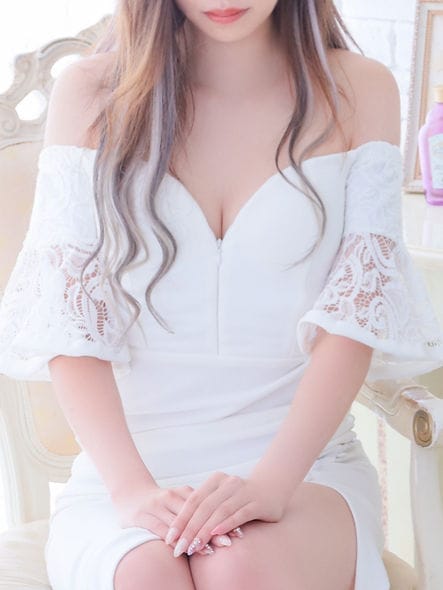 一ノ瀬りおな|PRIMAVERAで評判の女の子