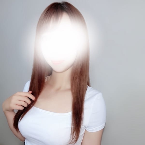 美衣奈（みいな）-GOLD【⭐️可愛く愛嬌抜群⭐️】 | Venus～ヴィーナス～(福岡市・博多)