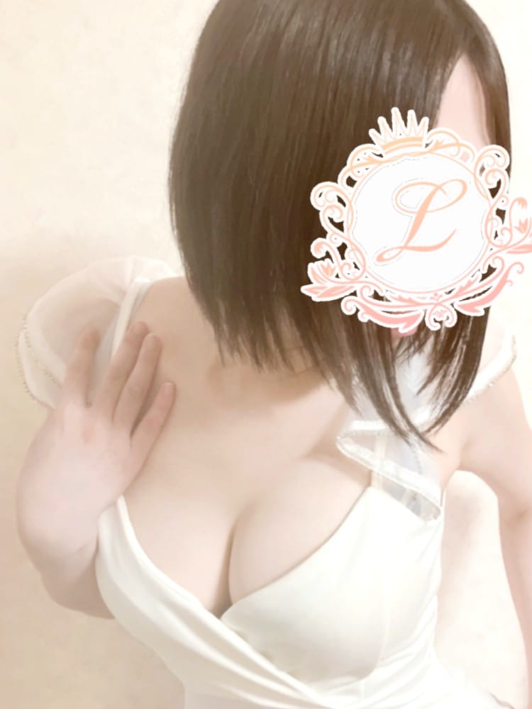 瀬戸あやか|ラファーム(La femme)でおすすめの女の子