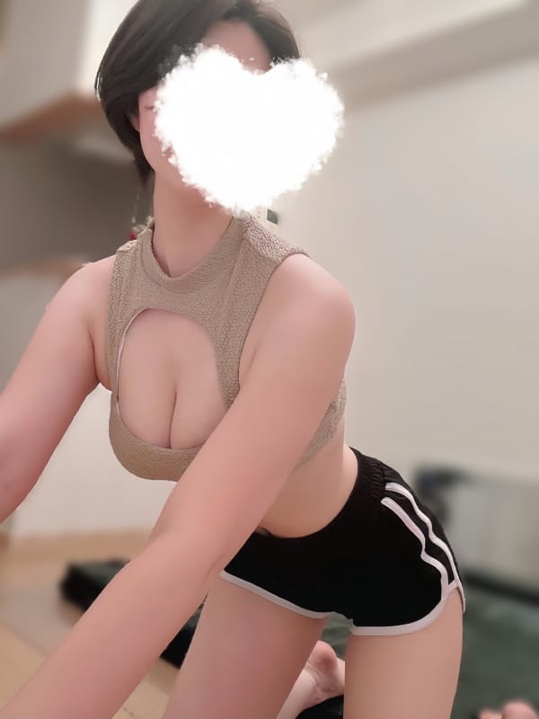 卯月しゅう