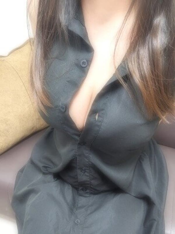 橘みなみ