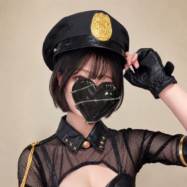 うたは【優雅な佇まい、心に咲く花】 | Femme Fatale（ファムファタール）(日本橋・千日前)