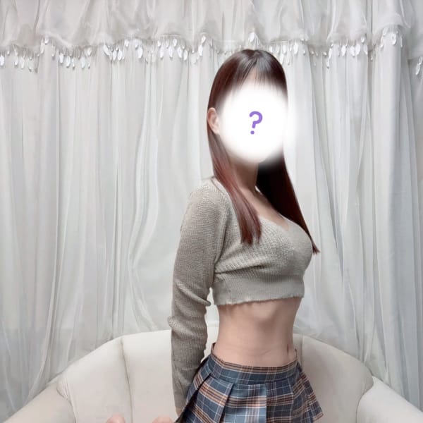 みきな【壊れそうな透明感、そっと癒す】 | Femme Fatale（ファムファタール）(日本橋・千日前)