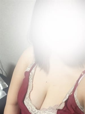 ゆな|Essentialでおすすめの女の子