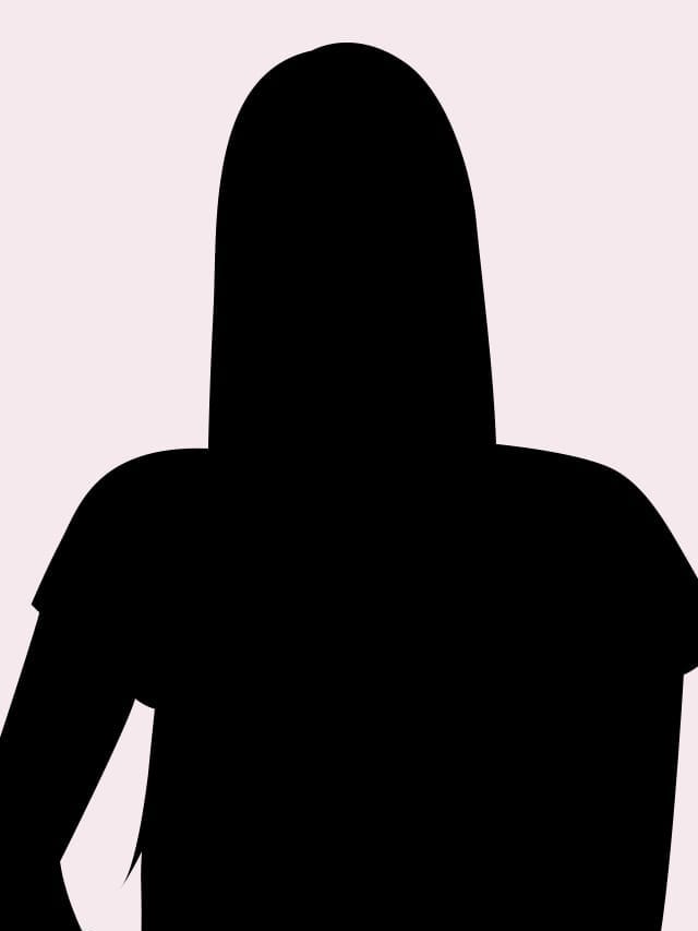 夏木かのん|KONOHANA 木の花で評判の女の子