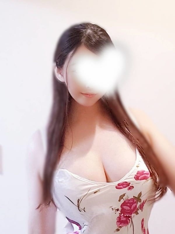 みい|明大前Aroma Wooでおすすめの女の子
