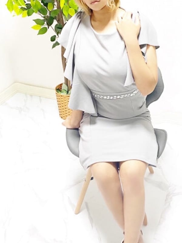 蒼井 アオイ