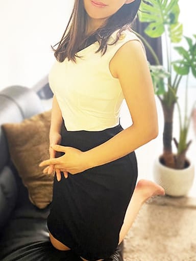 小春セラピスト|ミセスマーメイドでおすすめの女の子