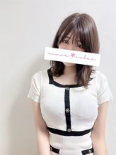 もも|aimee*salon(エイミー*サロン)でおすすめの女の子