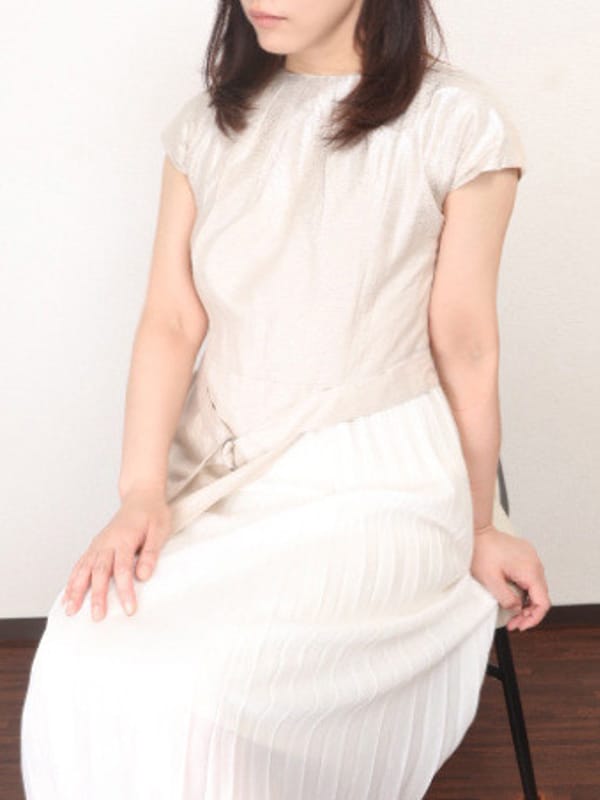 りお|東京品川奥様リゾート 六本木で評判の女の子