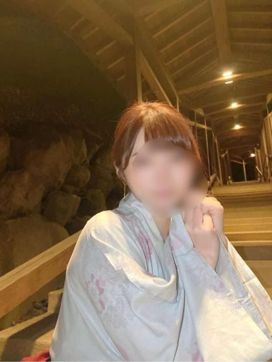 柿田 はるみ|White-ホワイト-で評判の女の子