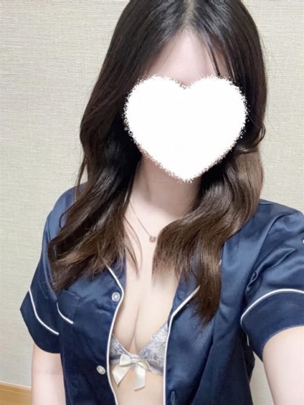 リリア|こねこのおへやで評判の女の子