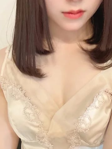 りり|STELLAでおすすめの女の子