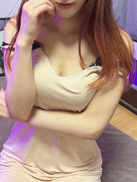 多部|AROMA VENUSで評判の女の子