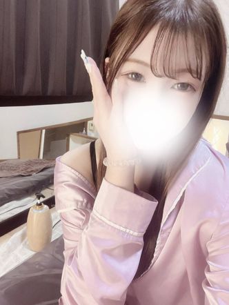りおん|ヴィラーグスパでおすすめの女の子