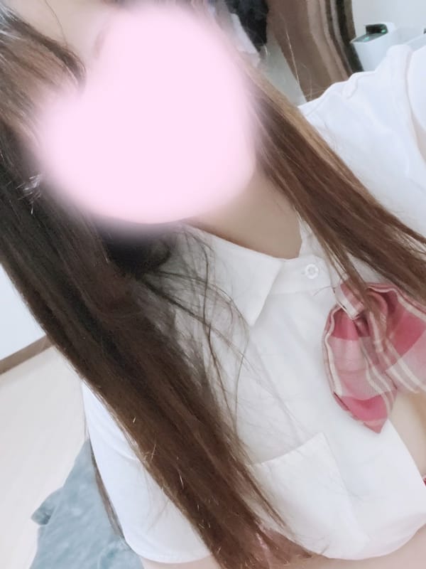 三郷れな