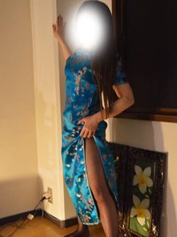 姜アヤメ(日本人)