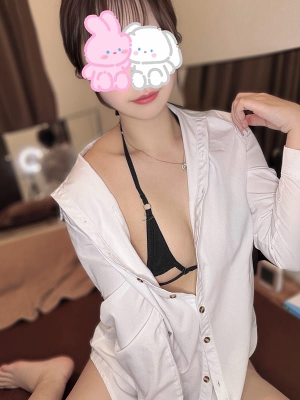 姫花もも|E-小町で評判の女の子