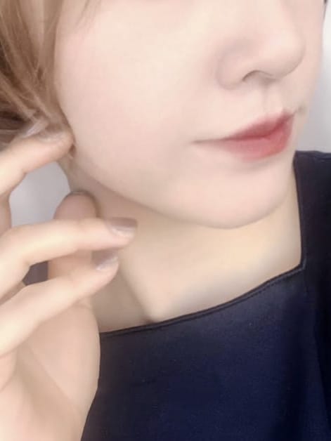 満島セラピスト|アロマストーリーズで評判の女の子